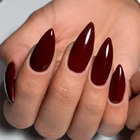 کاشت ناخن با قیمت استثنایی