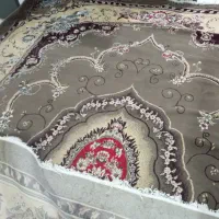فرش یک سال هم استفاده نشده