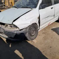 پراید۸۳ تصادفی|خودرو سواری و وانت|فلاورجان, |دیوار