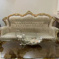 مبل سلطنتی