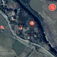 ۴۶۵زمین مسکونی دور دیوار با نامه بنیاد