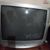 29اینچ سالم در حدنو ویک تلویزیون21قدیمی قاب چوبی