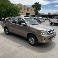 هایلوکس ۲۰۰۶ بژ|خودرو سواری و وانت|شیراز, درکی|دیوار