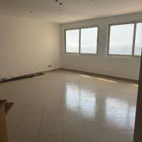 ۱۰۵متر،۲ خواب،سالن پرده خور طبقه ۱۴