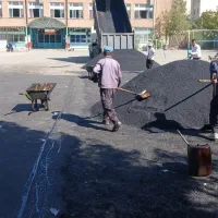 اجرای عملیات آسفالت . ایزوگام . قیرگونی