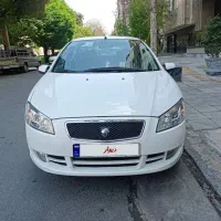 رانا LX مدل 1398 کم کارکرد بدون رنگ شخصی در منزل