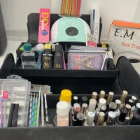 وسایل کاشت ناخن|آرایشی، بهداشتی، درمانی|صدرا-فارس, فاز ۲|دیوار