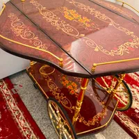 میزبار مناسب پذیرایی از میهمان
