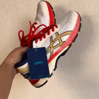 کتونی نایکی و اسیکس سایز ۴۰