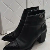 بوت نیم بوت