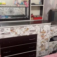 تخت ومیزآرایش|تخت و سرویس خواب|رشت, گلباغ نماز|دیوار