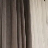 پرده مخمل درحدنو