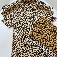 پوشاک|لباس|قروه, |دیوار