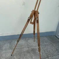 سه پایه بوم نقاشی