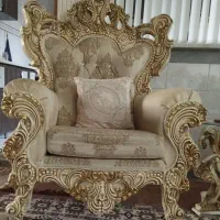 مبل سلطنتی 9 نفره کرم رنگ