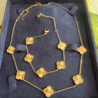 نیم ست ونکلیف