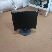 کامپیوتر  مانیتور و کیس