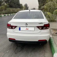 شاهین gl مدل ۴۰۲ کارمندی بدون سانروف