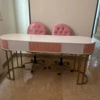 میز کاشت ناخن همراه با صندلی