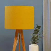 اباژور پایه چوبی با ۷۰% تخفیف|چراغ خواب و آباژور|اصفهان, لنبان|دیوار