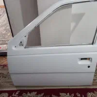 در سمت راننده پژو پارس وکاپوت slx405