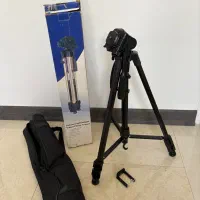 سه پایه دوربین