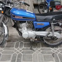 هندا گرد ۸۴|موتورسیکلت|ابریشم, |دیوار