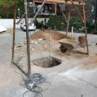 مغنی چاه کن مقنی سرتاسر اندیشه شهر قدس