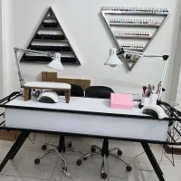 میز ناخن دو نفره در حد نو