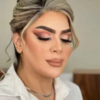 شینیون و میکاپ عروس و همراه