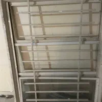 درب و پنجره آهنی