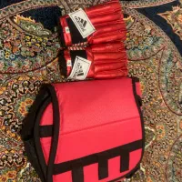 هگو و دستکش کنگفو