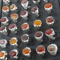 فروش انگشتر زنانه ومردانه  نقره روش نگین عقیق اصل|زیورآلات و اکسسوری|کیار, |دیوار