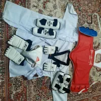 وسایل و تجهیزات تکواندو