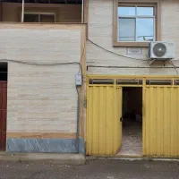 طبقه اول به همراه یک سوئیت