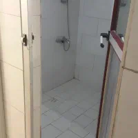 اجاره نیم طبقه بلوار جمهوری خ وکیل ۱۵۰متری