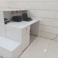 میز پیشخوان MDF مناسب فروشگاه و کافی نت