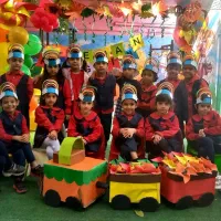 مهد کودک .نرخ دولتی با بهترین خدمات|خدمات آموزشی|مشهد, احمدآباد|دیوار