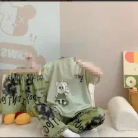 لباس سه تیکه|لباس|گلبهار, شهر جدید گلبهار|دیوار