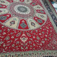 قالی قرمز