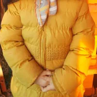 کاپشن و پالتو زنانه|لباس|قم, چهل درخت‎|دیوار