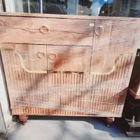 جاکفشی و میز جلو مبلی|جاکفشی، کمد، دراور|تربتحیدریه, مسجد جامع|دیوار