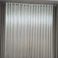 پرده پذیرایی با زیر پرده و میله پرده