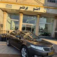 کیا اپتیما 2700cc، مدل ۲۰۱۰