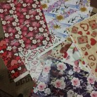 کاغذ کادو روغنی برجسته با کیفیت