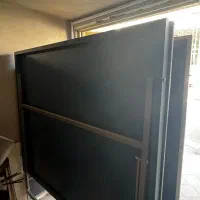 یه عدد میز پینگ پونگ و دوچرخه در حد نو
