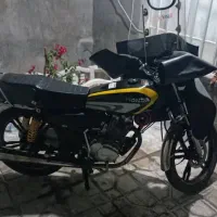 موتور ۲۰۰کویر۱۴۰۰