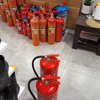 خرید پ فروش انواع کپسولهای صنعتی .آتش نشانی|عمده‌فروشی|باغ ملک, |دیوار