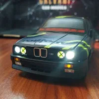ماکت بی ام و bmw m3 e30 فلزی بزرگ