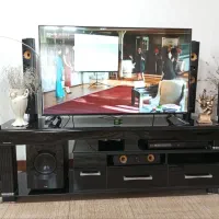 میز تلویزیون mdf با سطح شیشه ای